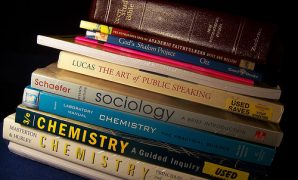 Apple Announces Textbook and Handout System