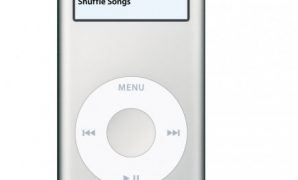 Original iPod Nanos Receiving New Battery