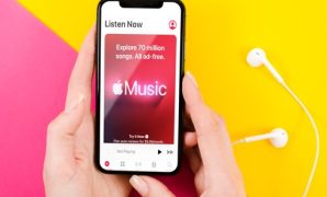 download songs in apple music to iphone