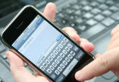 iMessage Bug Exposes User Data